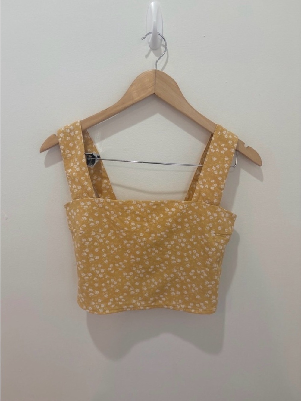 Abercrombie & Fitch Mustard Yellow Floral Smocked Back Crop Top Size: Small